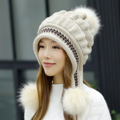Bonnet Hiver Femme avec Cache-Oreilles & Pompon