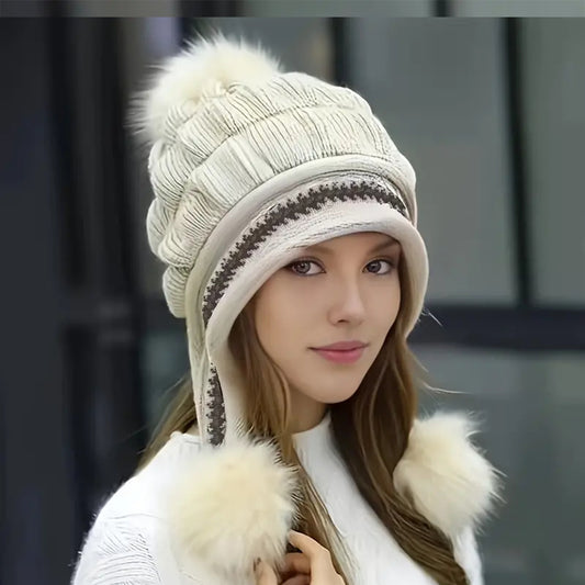 Bonnet Hiver Femme avec Cache-Oreilles & Pompon